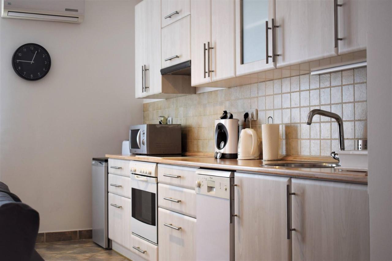 Cosy Apartment In Budapest Downtown With Free Garage Parking ภายนอก รูปภาพ