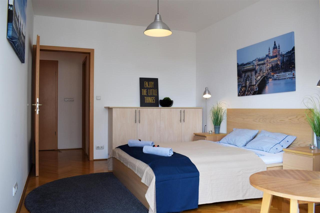 Cosy Apartment In Budapest Downtown With Free Garage Parking ภายนอก รูปภาพ